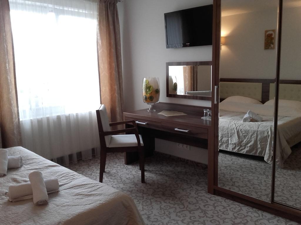 Pensjonat Lysica Wellness & Spa Święta Katarzyna Kültér fotó