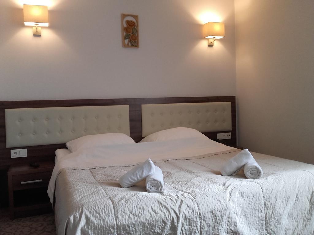 Pensjonat Lysica Wellness & Spa Święta Katarzyna Kültér fotó